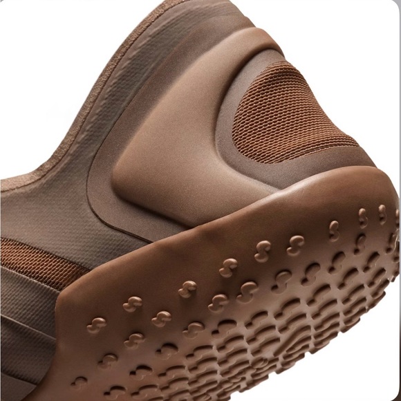 NikeSKIMS Footwear Rift Mesh Sneaker NWT - Picture 4 of 10